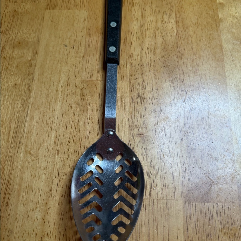Vintage EKCO Forge Stainless Steel Slotted Serving Spoon – Black Handle – USA Ma